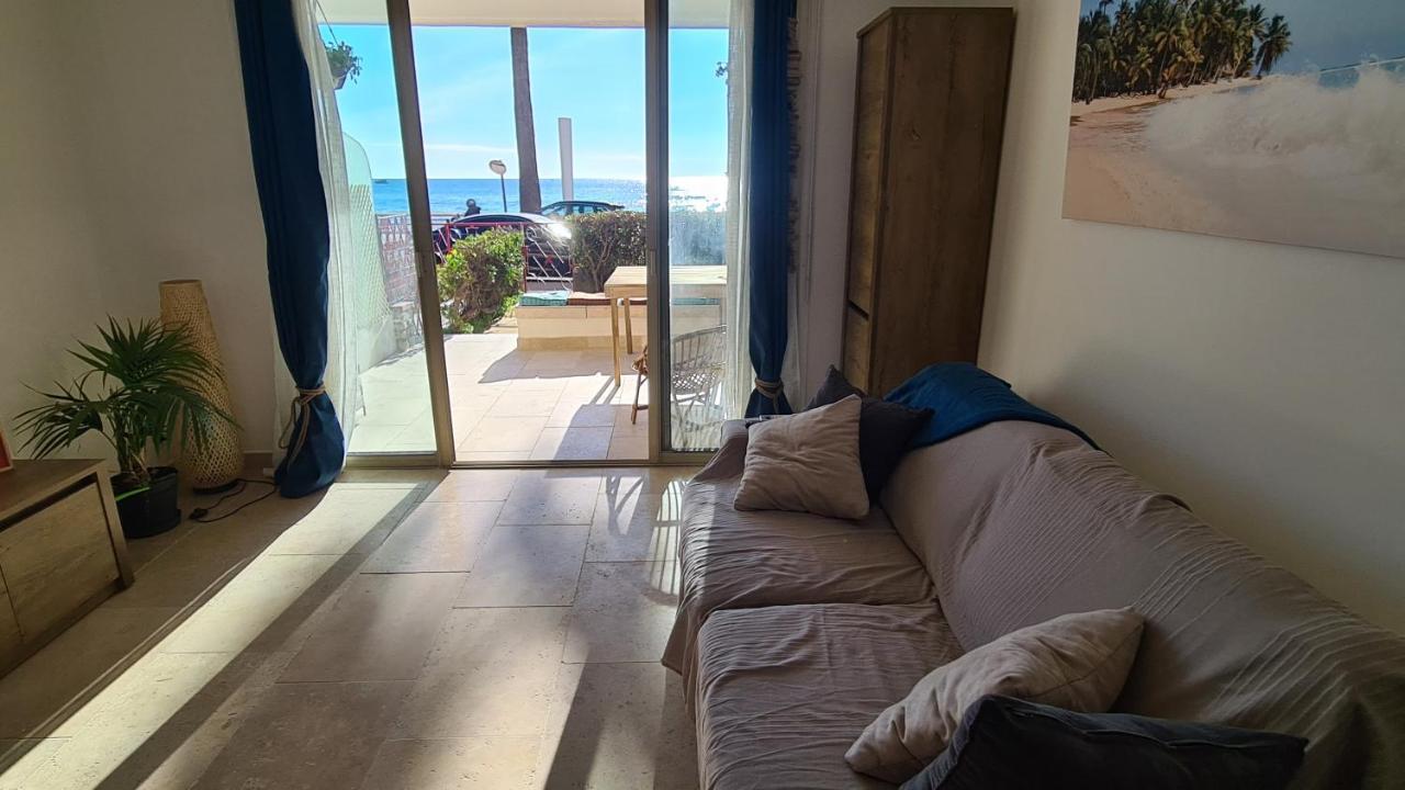Ti Caz Kreol - Juan Plages Les Pieds Dans L'Eau Apartment Exterior photo